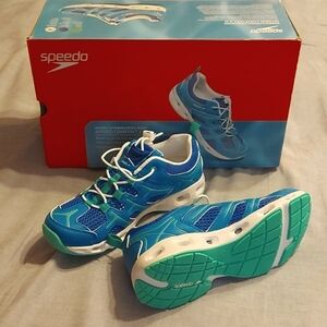 BNIB Women's Hydro Comfort 3.0 Aquatic Shoes